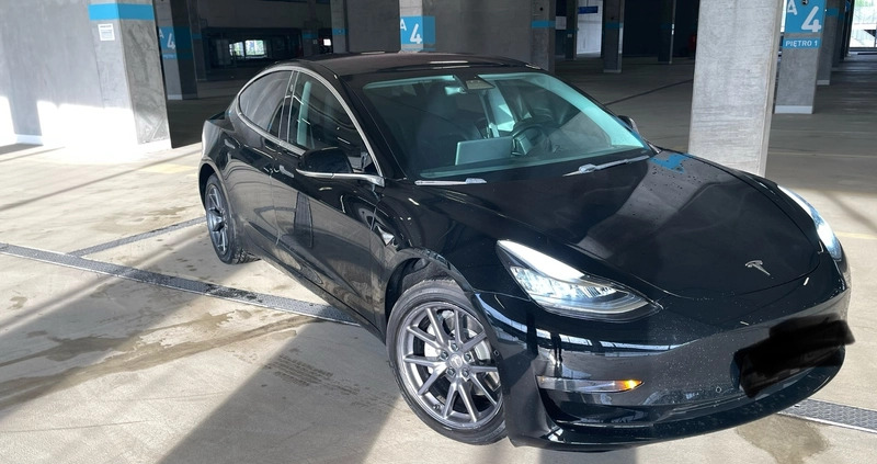 Tesla Model 3 cena 110000 przebieg: 117000, rok produkcji 2018 z Wrocław małe 106